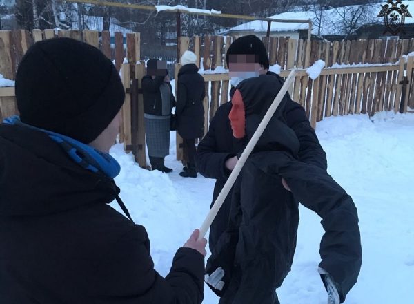 17-летний подросток избил пьяного отчима металлической трубой в Выксунском районе