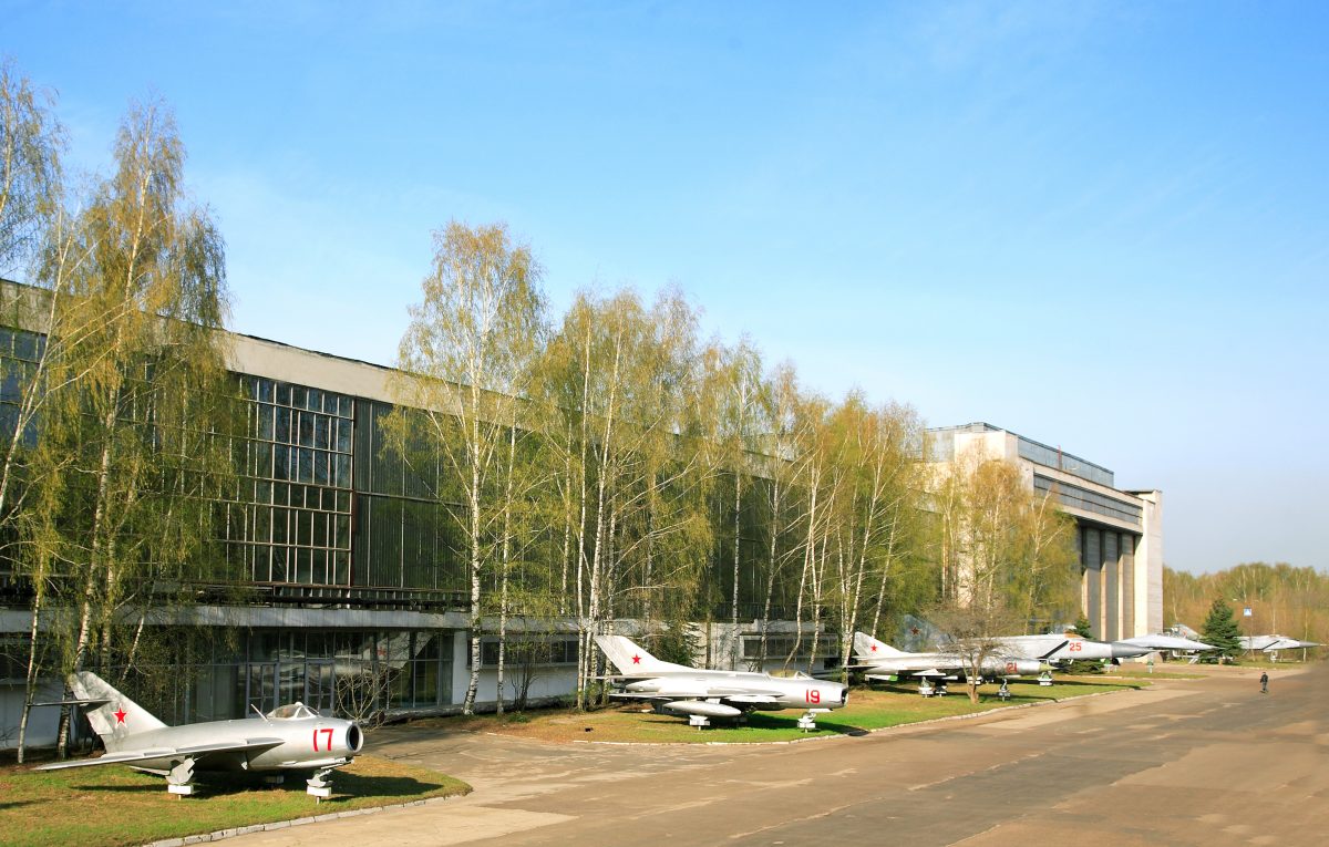 С 29 апреля 2016 года Нижегородский авиастроительный завод «Сокол» вошел в состав АО «РСК «МиГ»