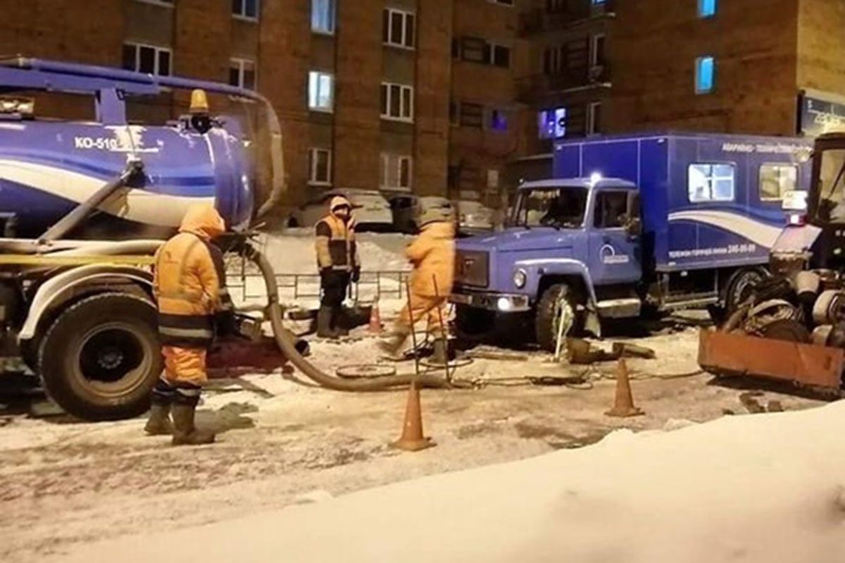 Последствия аварии на улице Гоголя в Нижнем Новгороде устранили