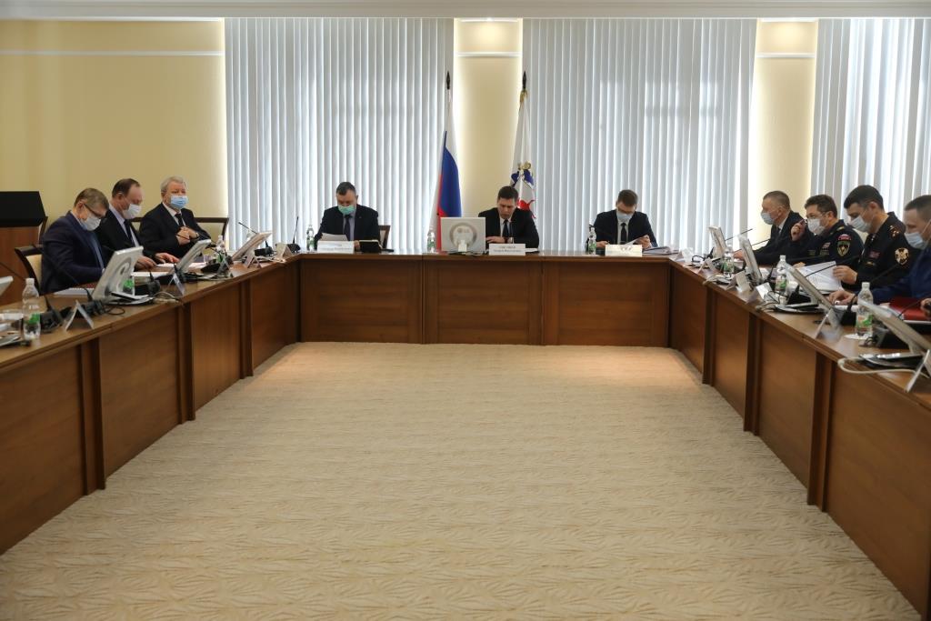 Андрей Гнеушев провел заседание антитеррористической комиссии Нижегородской области