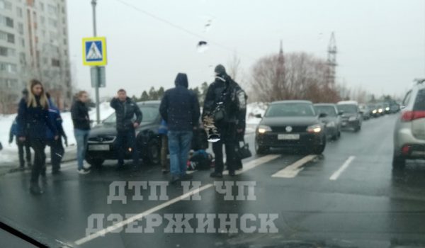 Неопытный водитель сбил ребёнка на «зебре» в Дзержинске