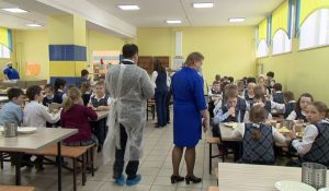 «Родительский контроль» проверил горячее питание школьников Нижнего Новгорода