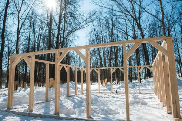 Монтаж каркаса второй Читальни завершен в нижегородском парке «Швейцария»