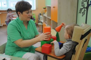 Особенное детство: как помочь малышам с расстройствами аутистического спектра