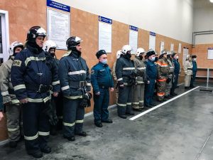 Жительница Сарова поблагодарила пожарных за спасение ее и&nbsp;детей