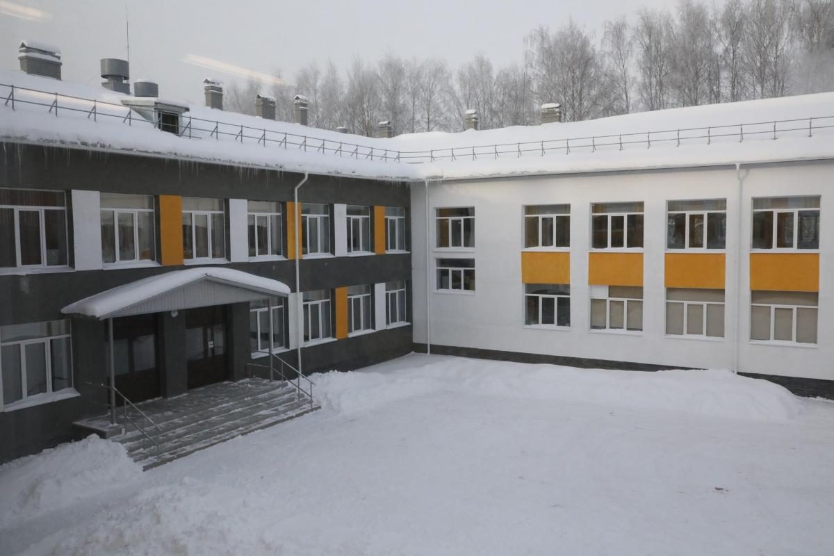 Жители ЖК «Цветы» в Нижнем Новгороде добились прикрепления к другой школе после жалоб в соцсетях