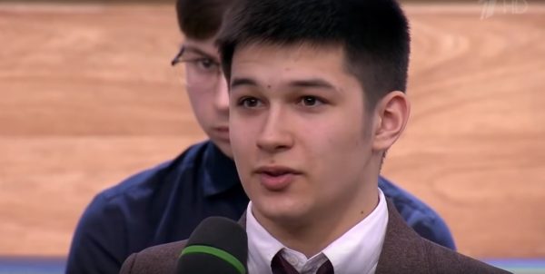 «Задавали Достоевского, а спрашиваете Пушкина!» Школьник из Сормово — в полуфинале ТВ-шоу «Умники и умницы»