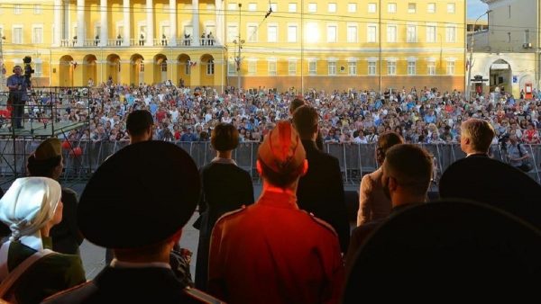 Стартовал кастинг для участия в концерте «Военные песни у Кремля» 9 мая