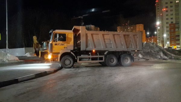 На проспекте Гагарина в Нижнем Новгороде выполнили ямочный ремонт дороги