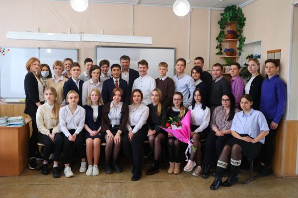 Глава Дзержинска посетил с рабочим визитом школу № 71 и химический техникум