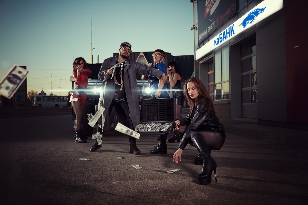 нечего украсть. нечего украсть. нечего украсть. нечего украсть. ворующий чиновник картинки.