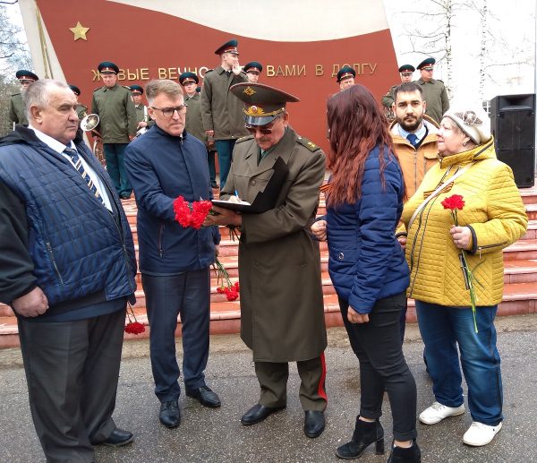 Её откроют в 2045 году: «капсулу времени» заложили в Богородске
