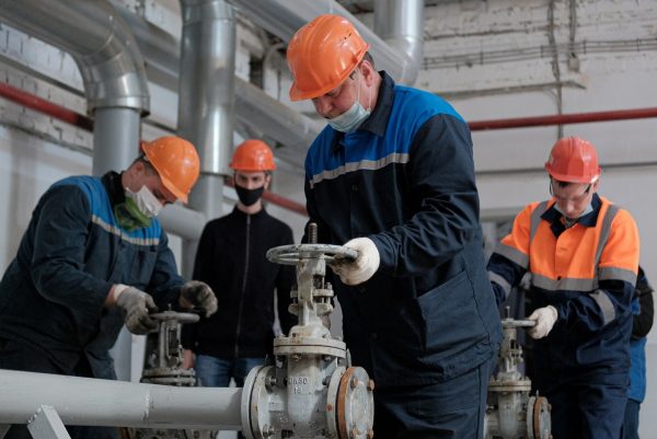 АО «Теплоэнерго» определило лучших специалистов рабочих профессий