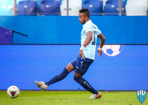 Гол Момо Янсане принёс победу ФК «Нижний Новгород» над «Велесом»