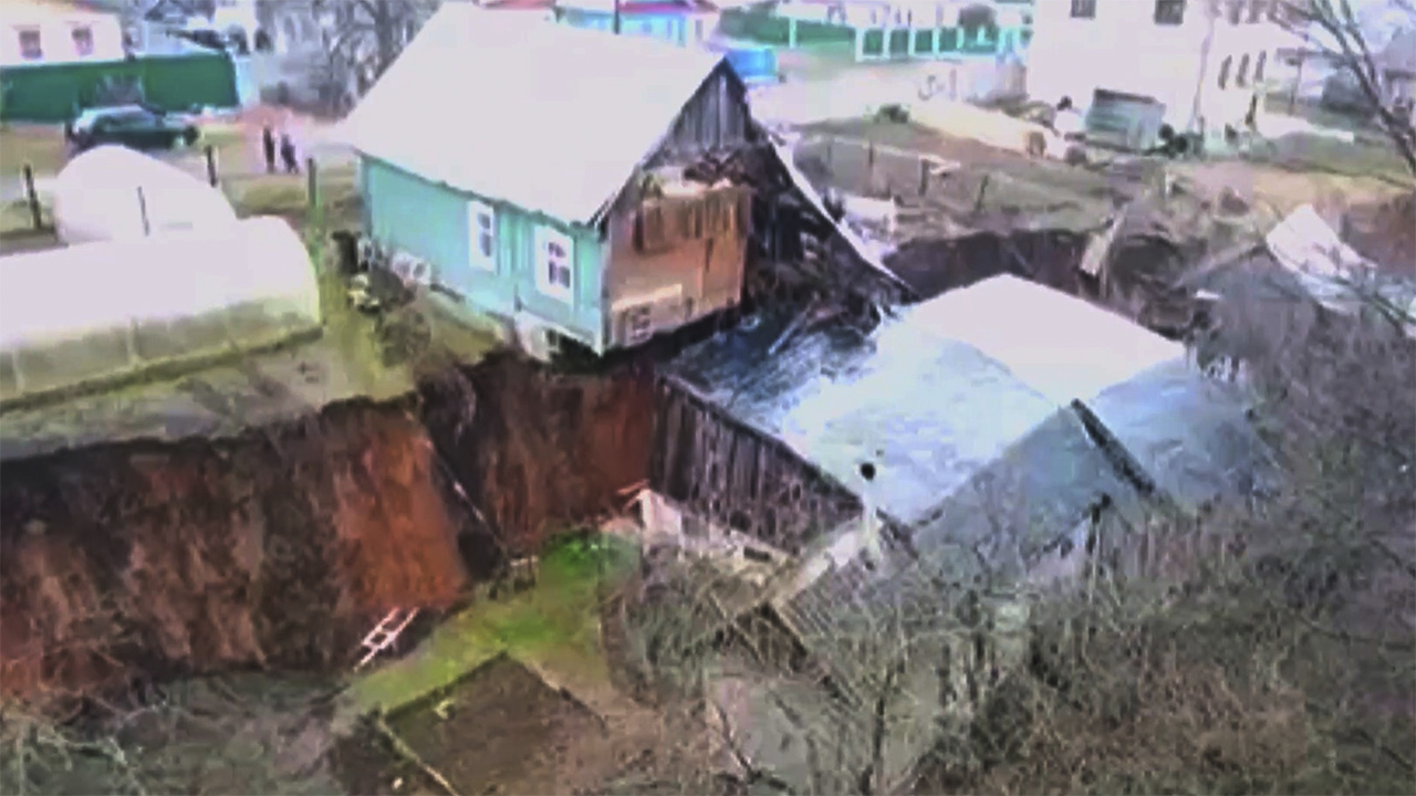 Почему в деревне Караулово Кстовского района Нижегородской области  произошёл обвал грунта 24 апреля 2021 года | Нижегородская правда