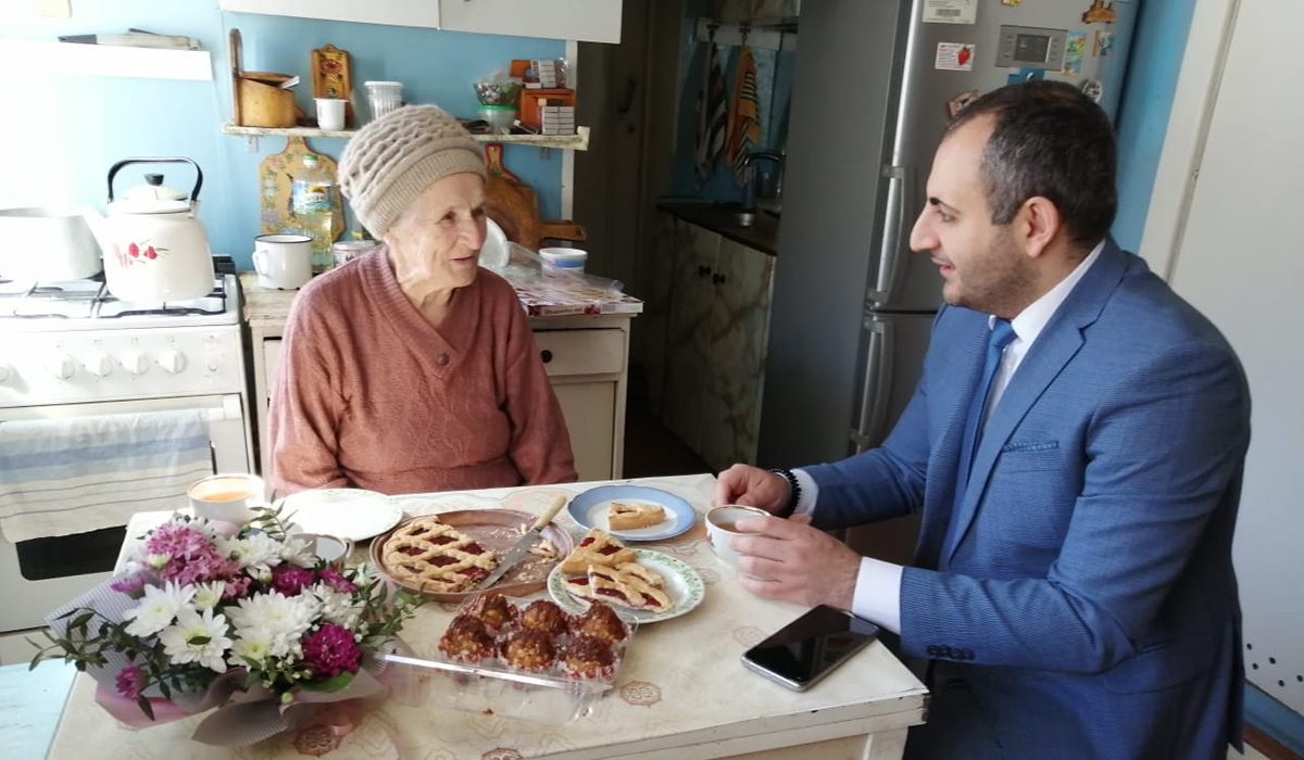 После обращения пенсионерки к Владимиру Путину у её дома появился свет
