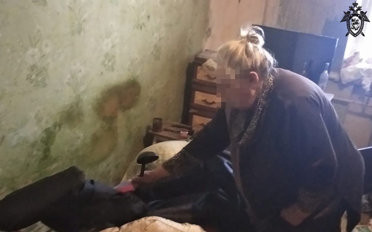 Пенсионерка из Дзержинска заколола мужа своей сестры во время ссоры