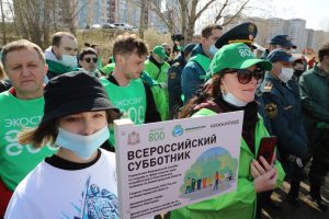 Набережные, парки и дворы: смотрим, как в Нижнем Новгороде прошел субботник