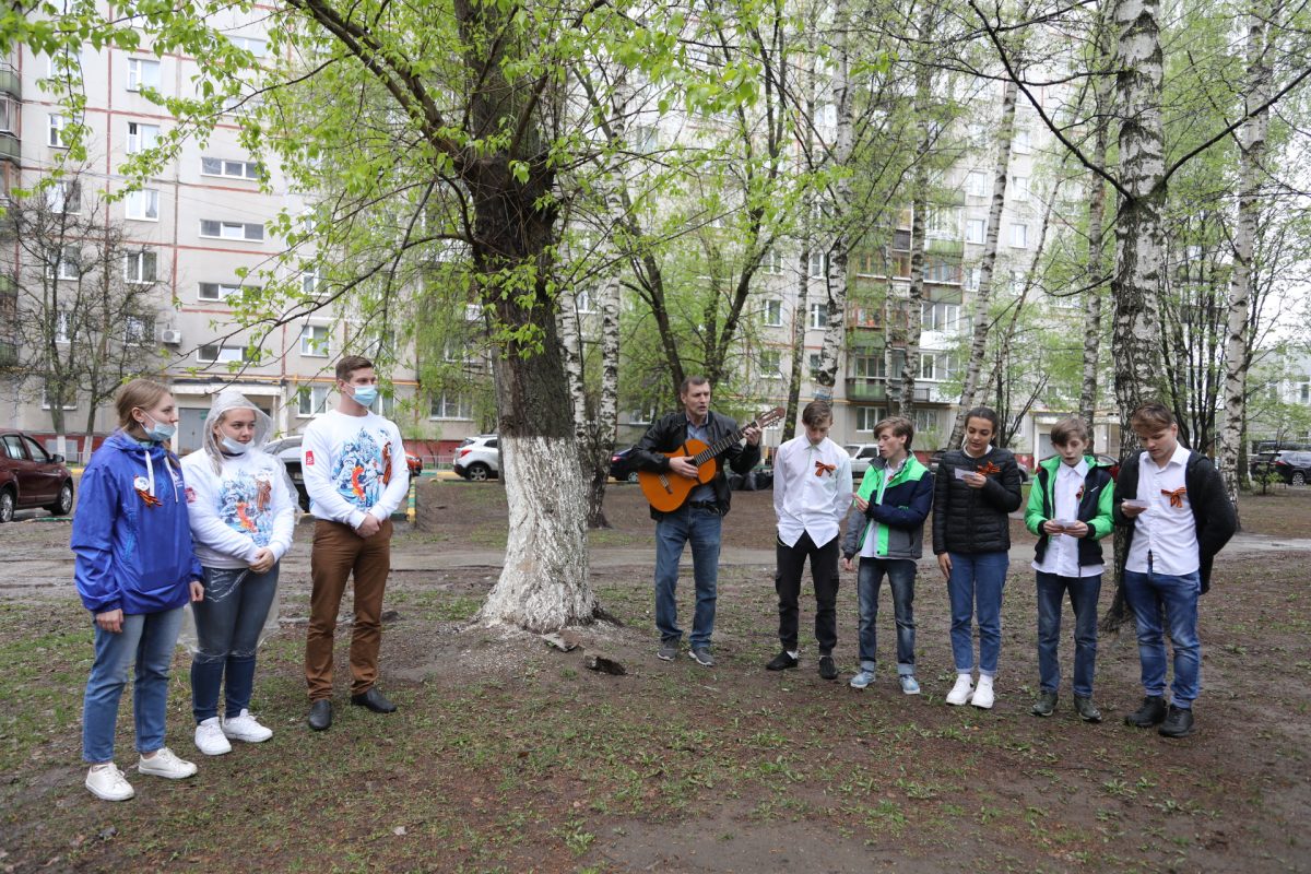 Жители Нижегородской области участвуют в творческих концертах «Поем двором»