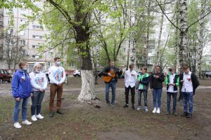 Жители Нижегородской области участвуют в творческих концертах «Поем двором»