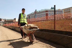 Благоустройство Кремлевского бульвара продолжится до конца 2021 года