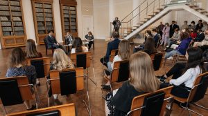 Студенты Мининского университета встретились с и.о. ректора Виктором Сдобняковым