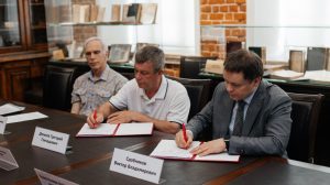 ИПФ РАН и Мининский университет разработали образовательную программу для современных учителей физики и математики