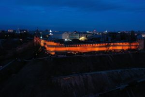 Фото дня: Нижегородский кремль украсила проекция Георгиевской ленточки