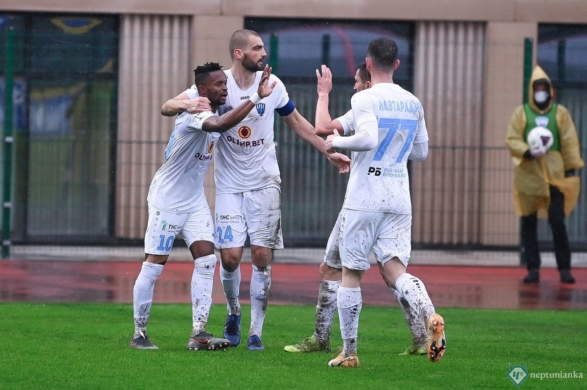 Футбольный клуб «Нижний Новгород» официально вступил в Российскую премьер-лигу
