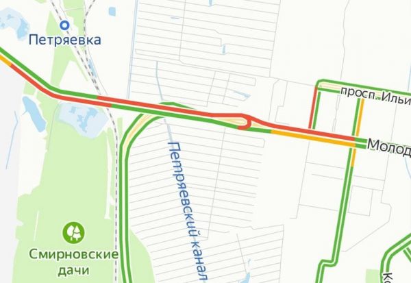 На выездах из Нижнего Новгорода образовались пробки