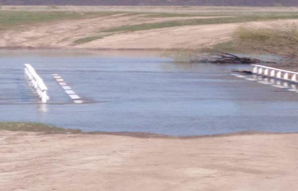 Два автомобильных моста затопило в Гагинском районе