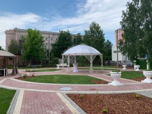 Сквер для проведения церемоний открылся в&nbsp;Заречном Доме бракосочетания