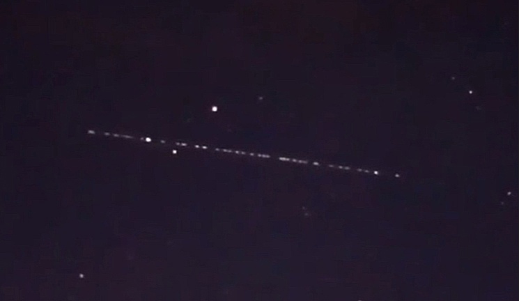Видео дня: космические спутники пролетают над Нижним Новгородом