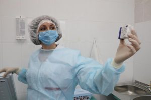 Депутат Госдумы предложил добавить дни к отпуску вакцинированным гражданам