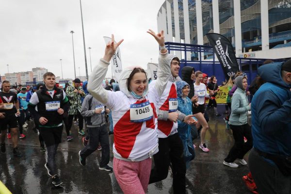 Благотворительный полумарафон «Беги, герой!» прошел в Нижнем Новгороде: делимся самыми яркими моментами забега