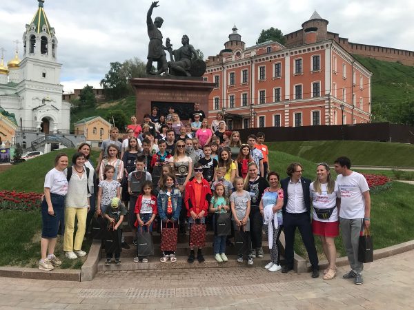 Семьи из Донбасса приехали на экскурсию в Нижний Новгород
