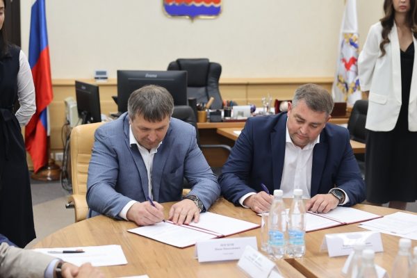 Администрация Дзержинска и ДПО «Пластик» подписали соглашение о сотрудничестве