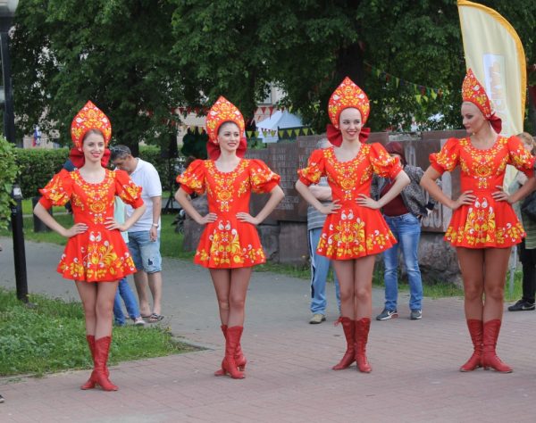 Музыкальные фестивали, выставка ретро-автомобилей и виртуальные игры: публикуем программу Дня России в Нижнем Новгороде