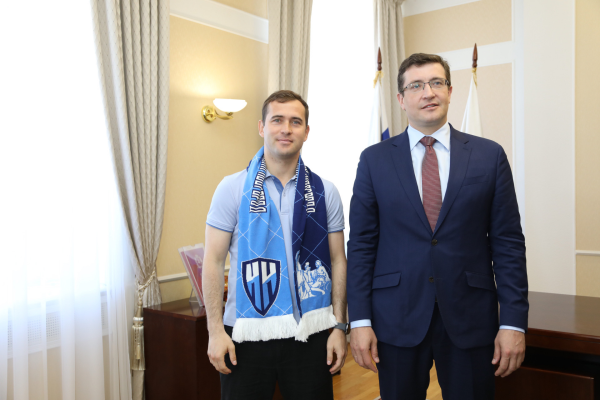 Глеб Никитин провел встречу с&nbsp;новым главным тренером&nbsp;ФК «Нижний Новгород» Александром Кержаковым