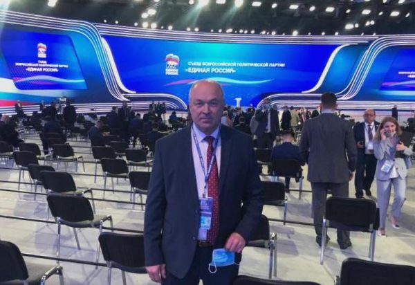 Евгений Лебедев оценил качество ремонтных работ в школе в поселке Выездное в Арзамасском районе