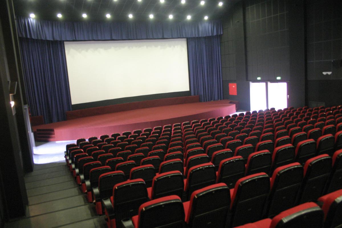 Правда или ложь: в Нижнем Новгороде закрывают все кинотеатры?