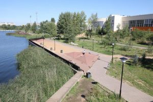 Пляж у&nbsp;Мещерского озера очистили от&nbsp;мусора после обращения жителей в&nbsp;соцсетях