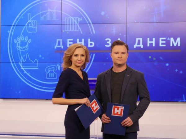 >Известные нижегородские телеведущие рассказали, зачем сейчас смотреть телевизор
