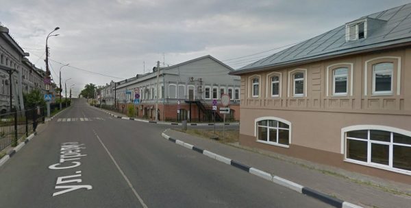 Движение транспорта временно приостановят на участке улицы Стрелка
