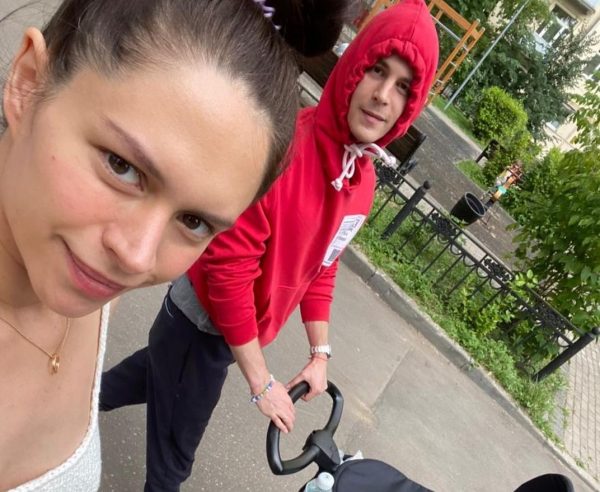 У Ивана Янковского родился сын