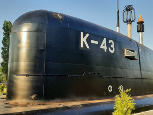 Рубка подводной лодки «Скат» установлена в нижегородском парке Победы