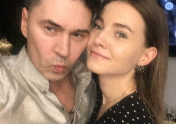 Владимир Политов женился на молодой фанатке