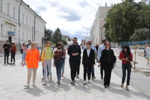 Архитектор назвала старые фонари на Большой Покровской псевдоисторическими