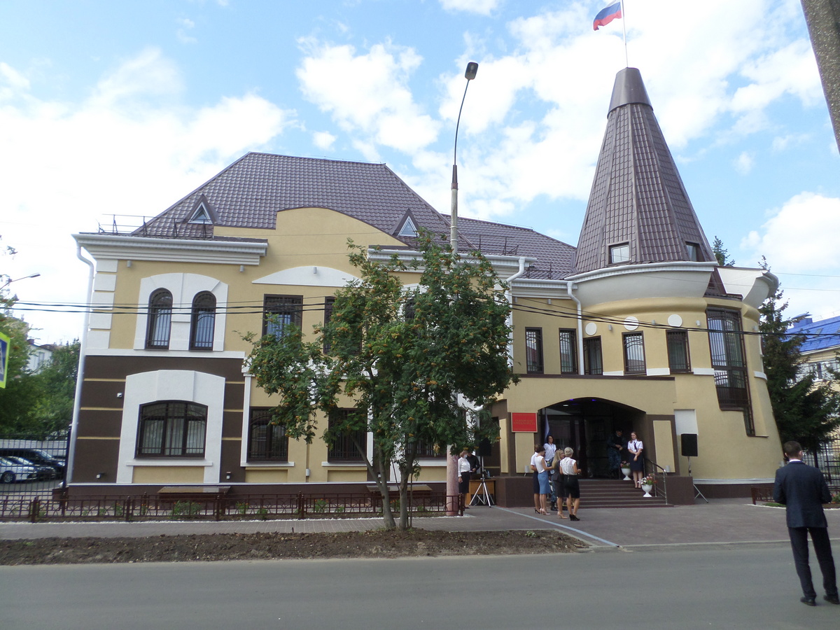 В Павлове торжественно открыли новое здание городского суда