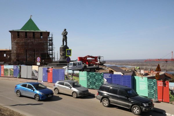 Движение транспорта изменится на площади Минина и Пожарского